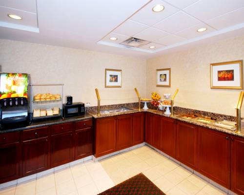 Comfort Suites Airport Charlotte